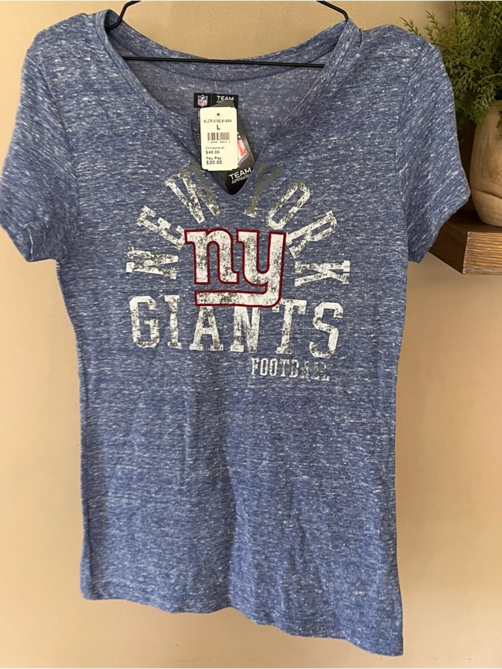 Giants tee